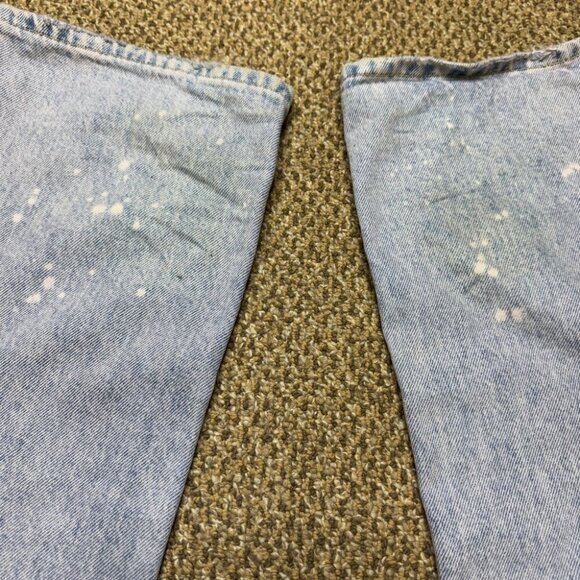 Zara Light Wash Distressed High waisted Straight Leg  Denim Jeans Size 31 - Picture 11 of 15